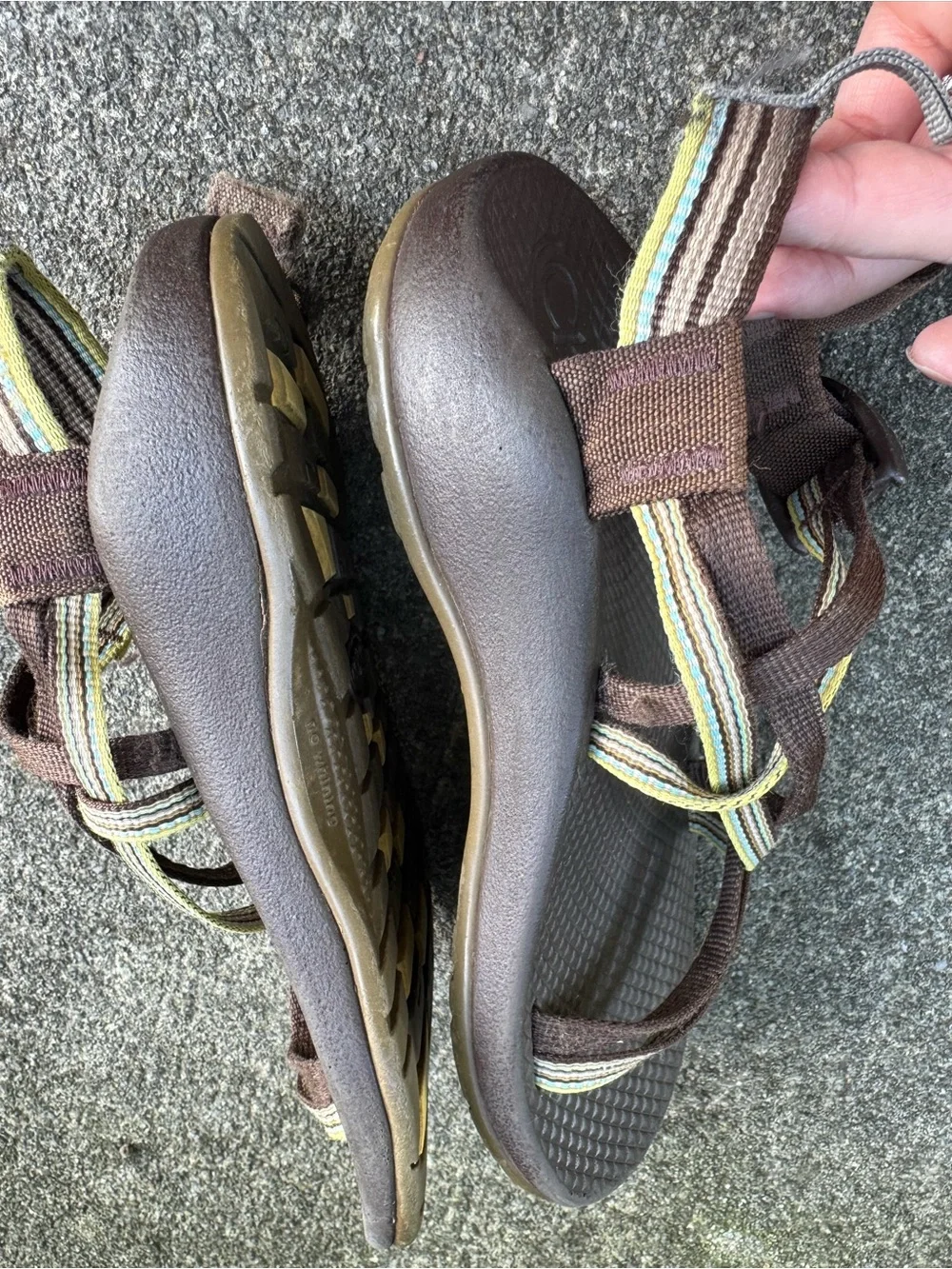 Chaco Kids Brown Sandals with Yellow and Green Stripe Size 1 No Toe Strap